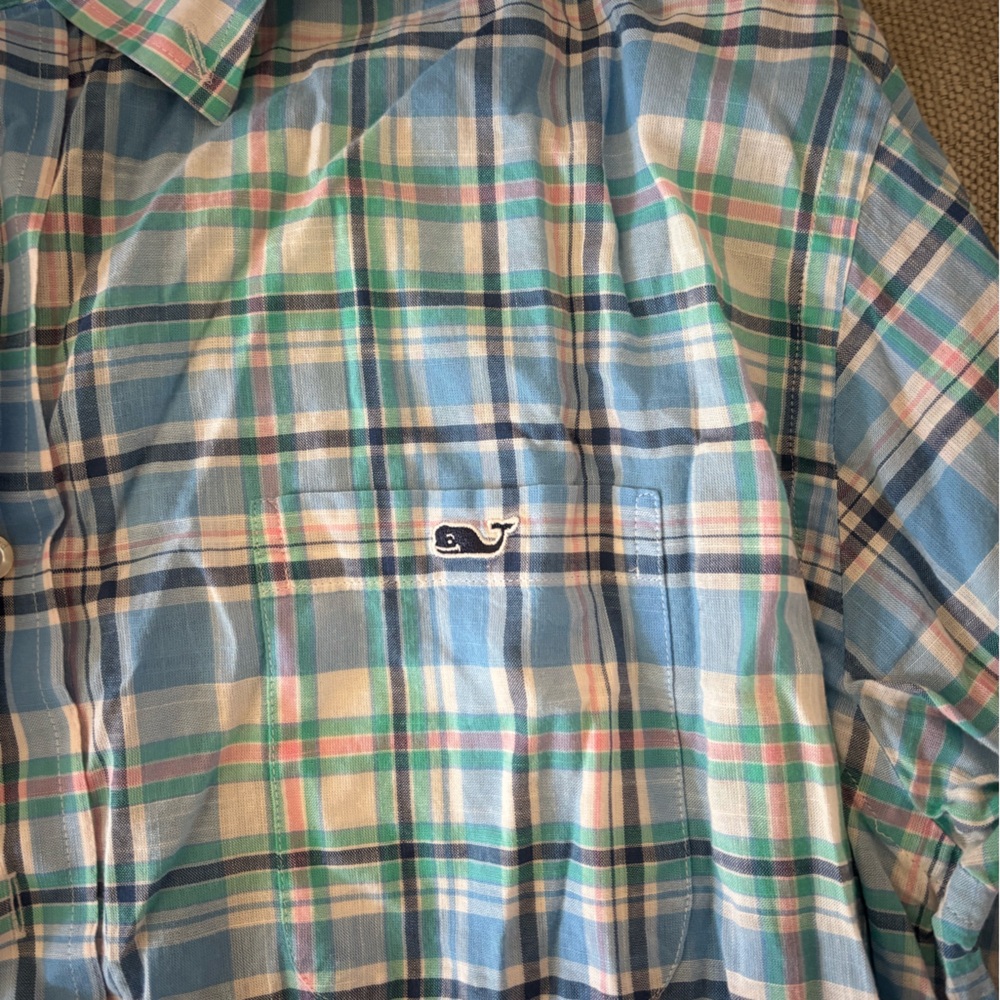 Vineyard vines button down